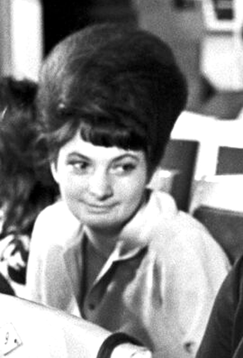 Элеонора Тестелец